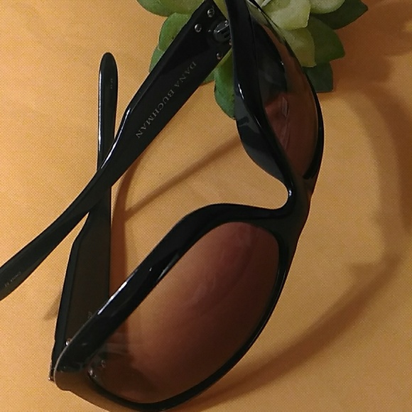 DANA BUCHMAN SUNGLASSES - Picture 7 of 8